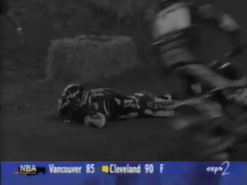 Illustration for article titled Which Sports Network Wastes The Most Space With Its Scores Ticker?